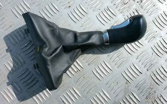 Hyundai Tucson TL Gear shift rod 