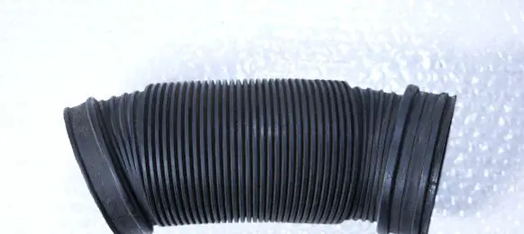 Audi A6 S6 C5 4B Air intake hose/pipe 078129627H