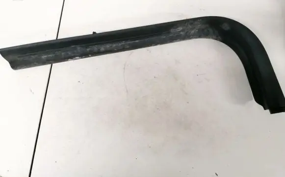 Volvo S40 Front sill trim cover 8641785rh 11137