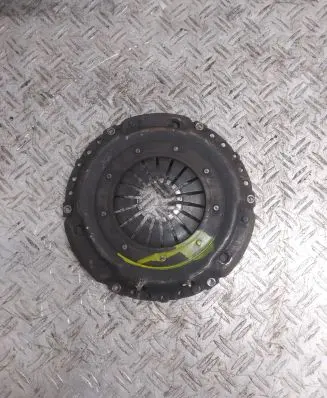 Volkswagen PASSAT B4 Pressure plate 412110004