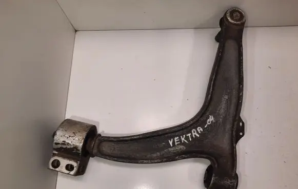 Opel Vectra C Front lower control arm/wishbone