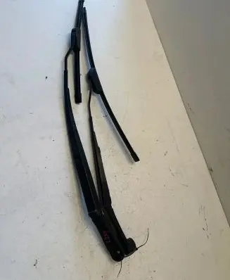 KIA Picanto Front wiper blade arm