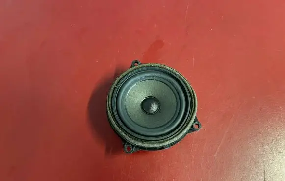 BMW X1 F48 F49 Front door speaker 9281896