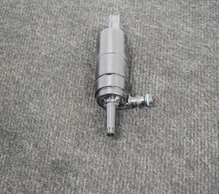 Opel Mokka Windscreen/windshield washer pump 13250289 315569426