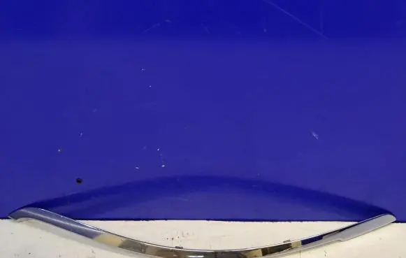 Under headlight/headlamp trim