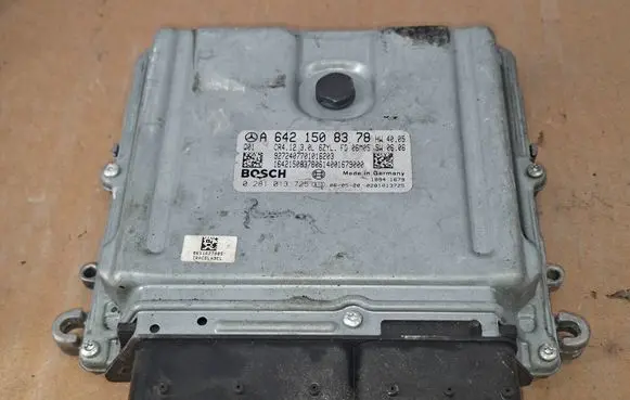 Mercedes-Benz E W211 Engine control unit/module A6421508378 0281013725