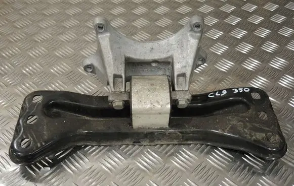 Mercedes-Benz CLS C218 X218 Gearbox mounting bracket A2112420340