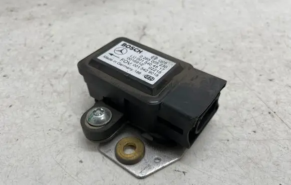 Mercedes-Benz E W211 ESP (stability system) control unit 0265005230 0015404517