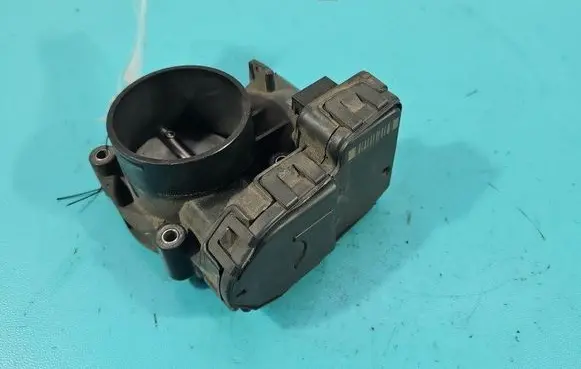 Jeep Grand Cherokee (WK) Throttle body valve 04861661AA IMPRK1455303