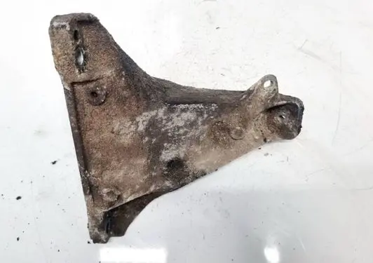 Volkswagen PASSAT B5 Engine mounting bracket 8D0199308L