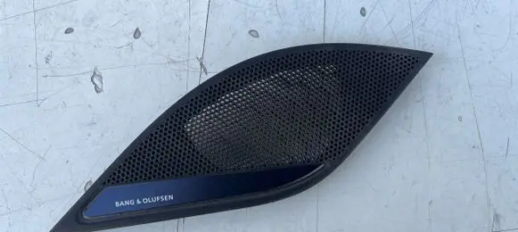 Audi A5 Side speaker trim/cover 8W1857227A