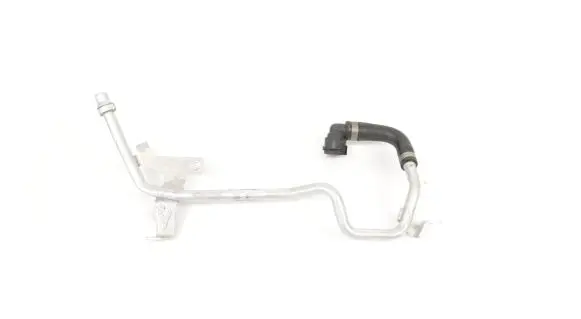 Mercedes-Benz CLS C257 Engine coolant pipe/hose A2562030602