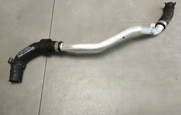 Mercedes-Benz E W213 Engine coolant pipe/hose A2058303202