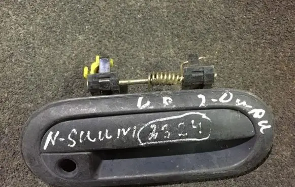 Nissan Sunny Front door exterior handle
