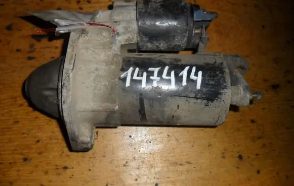 Volkswagen PASSAT B5 Starter motor