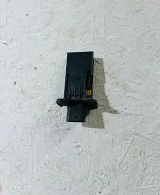 BMW 3 G20 G21 Mass air flow meter 0281006597 8583496