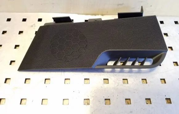 Side speaker trim/cover