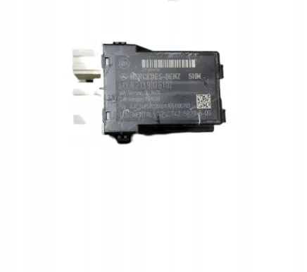 Mercedes-Benz E W213 Airbag control unit/module A2139006102