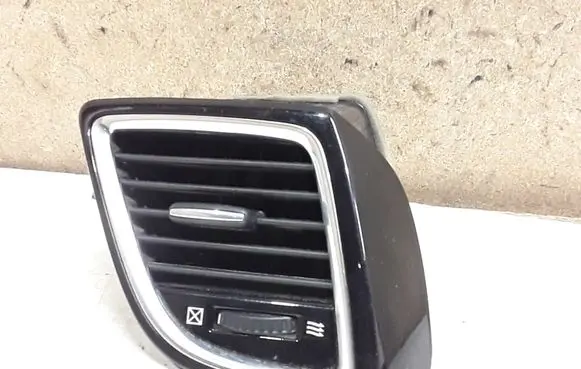 Mazda 3 II Dashboard side air vent grill/cover trim BHN164730
