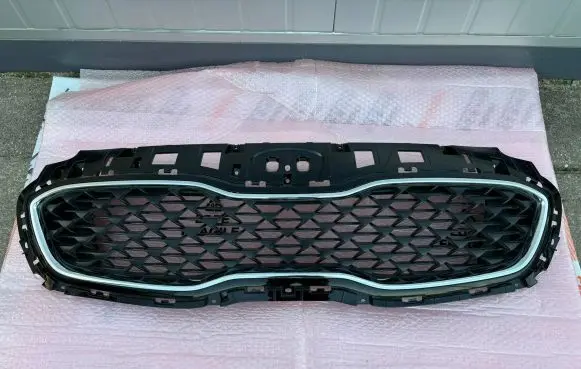 KIA Sportage Front bumper upper radiator grill 86350F1650