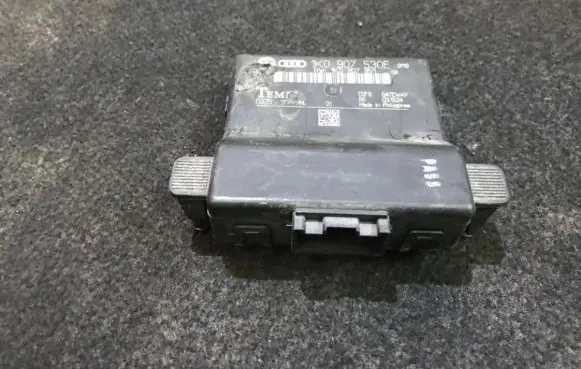 Volkswagen Golf V Other control units/modules 1k0907530e 1k0907951