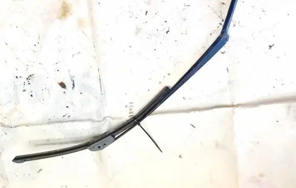 Audi A6 S6 C5 4B Front wiper blade arm
