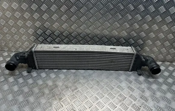Mercedes-Benz SLK R172 Intercooler radiator A2045000200 6770176