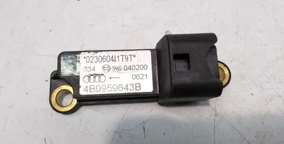 Audi A4 S4 B5 8D Airbag deployment crash/impact sensor 4B0959643B