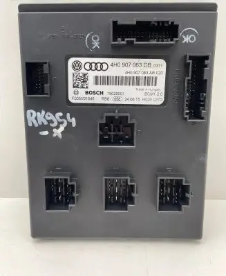Audi A8 S8 D4 4H Comfort/convenience module 4H0907063DB 4H0907063AB F005V01545