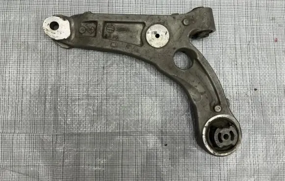 Jeep Cherokee Front control arm