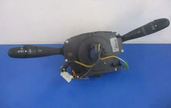 Peugeot 207 CC Other switches/knobs/shifts 96630730XT