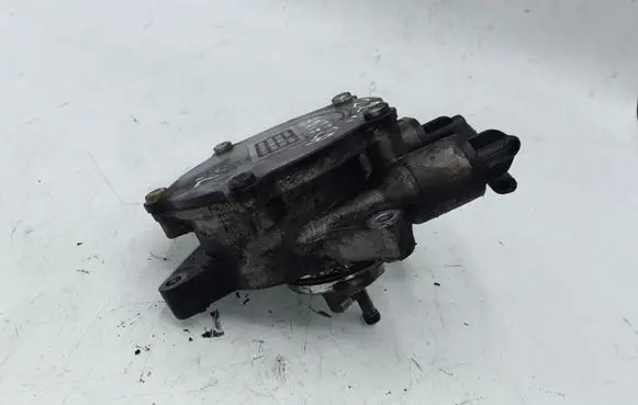 Opel Antara Vacuum pump 9140300110 25183189