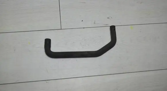 Smart Roadster Engine coolant pipe/hose