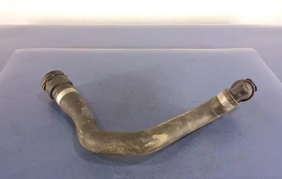 Mercedes-Benz S AMG W222 Engine coolant pipe/hose A2225014491