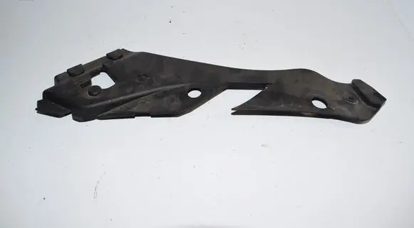 Mercedes-Benz C W204 Under headlight/headlamp trim 2048261324