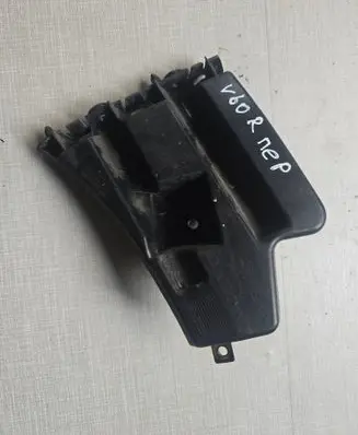 Volvo V60 Front bumper mounting bracket 30796626 BP8BA