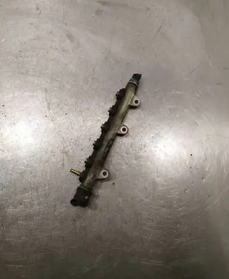 Renault Espace IV Fuel main line pipe 0445214114