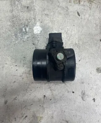 Mercedes-Benz E W211 Mass air flow meter 0281002535