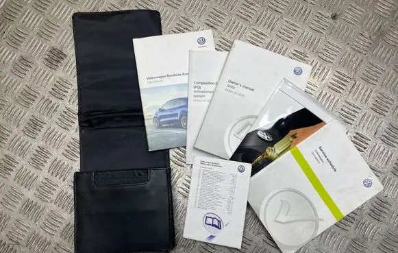Volkswagen Jetta VI Owners service history hand book 