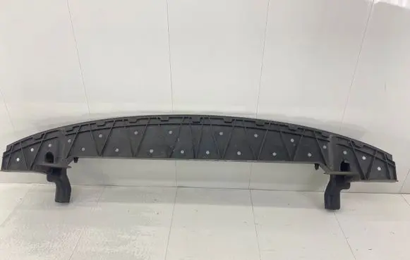 Front bumper skid plate/under tray