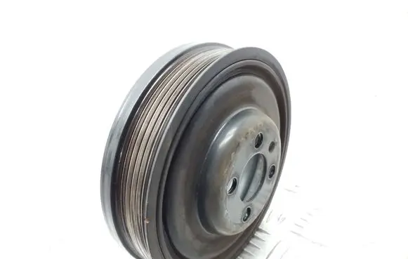 Seat Ibiza IV (6J,6P) Crankshaft pulley 038105243M
