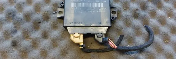 Audi A6 S6 C6 4F Parking PDC control unit/module 4F0919283F 4F0910283F