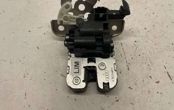 Audi A6 S6 C7 4G Tailgate/trunk/boot lock/catch/latch 4H0827505 1843352006