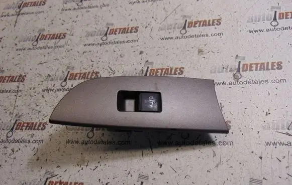 Lexus IS 220D-250-350 Electric window control switch 7427153310
