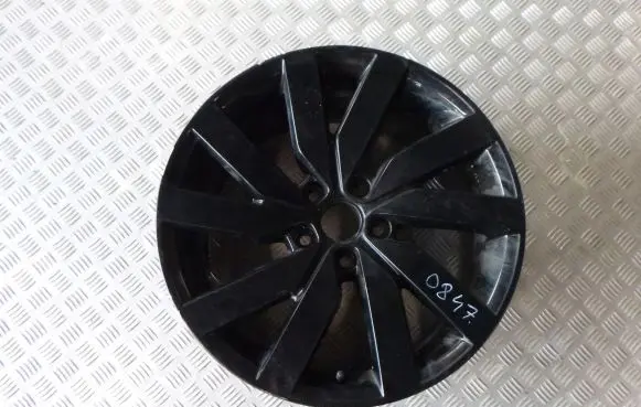 Volkswagen Passat Alltrack R18 alloy rim 