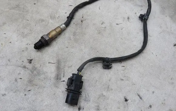 Suzuki SX4 S-Cross Lambda probe sensor KRIS235789