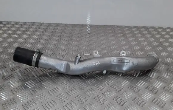 Toyota Auris E180 Intercooler hose/pipe