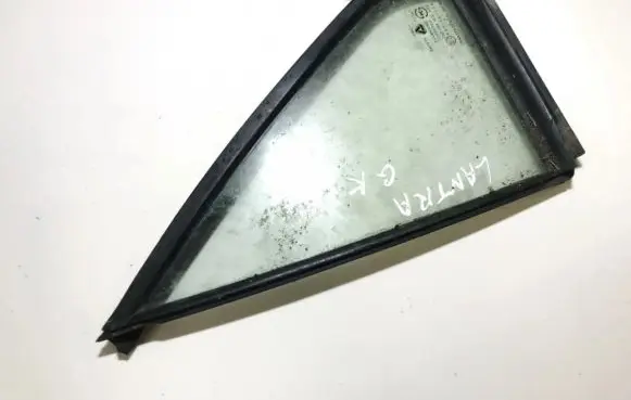 Rear vent window glass