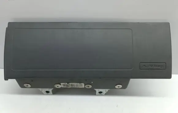Knee airbag