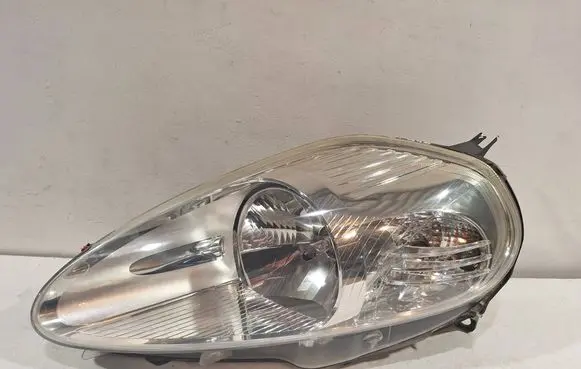 Fiat Grande Punto Headlight/headlamp